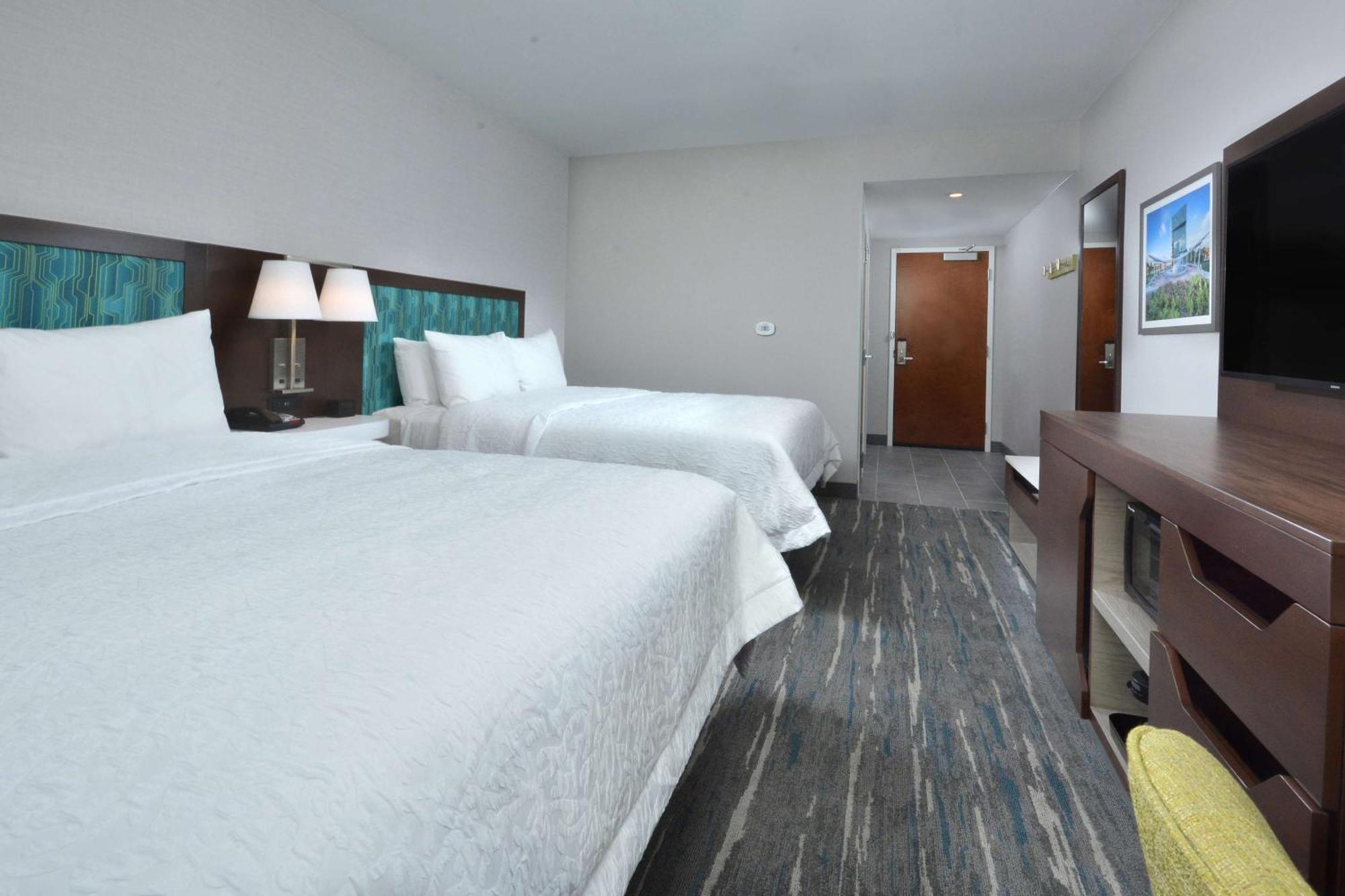 Hampton Inn & Suites Charlotte North I 485 外观 照片